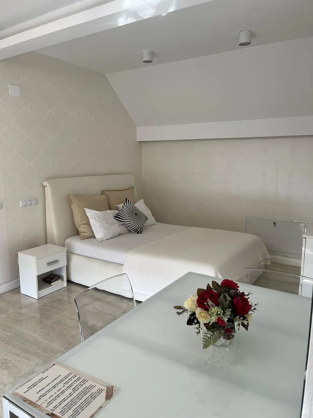 Apartament — 1
